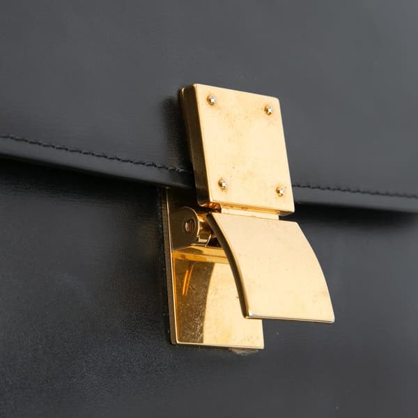 Pre-owned Celine Teen Calfskin Classic Box Black
