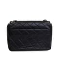 Miniatyrbild 4 av 10: Pre-owned Chanel Quilted Aged Calfskin CC Square Flap Black