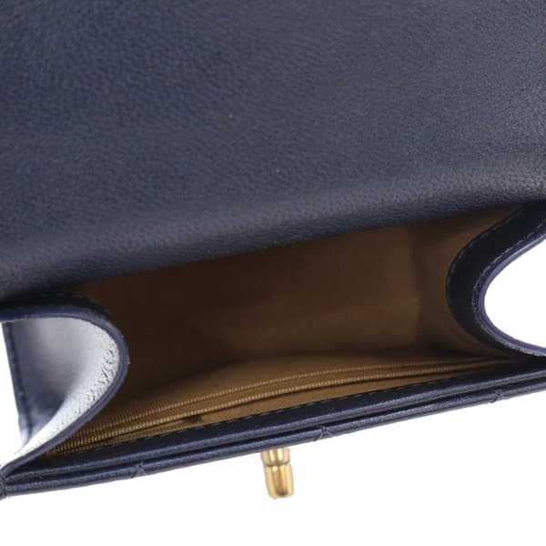 Pre-owned Chanel Mini Goatskin Chic Pearls Clutch On Chain Blue