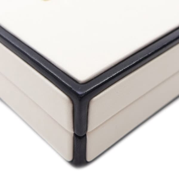 Pre-owned Chanel Calfskin Chanel No.5 Perfume Box Evening Clutch White