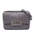 Miniatyrbild 1 av 8: Pre-owned Chanel Quilted Aged Calfskin CC Square Flap Purple