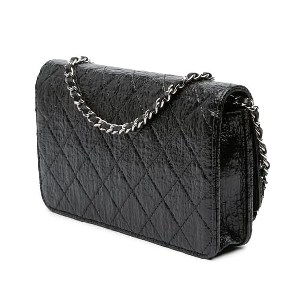 Pre-owned Chanel CC Quilted Crinkled Patent Wallet On Chain Black
