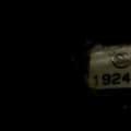 Miniatyrbillede 5 af 10: Pre-owned Chanel Patent and Acrylic Striped Boy Brick Horizontal Flap Black