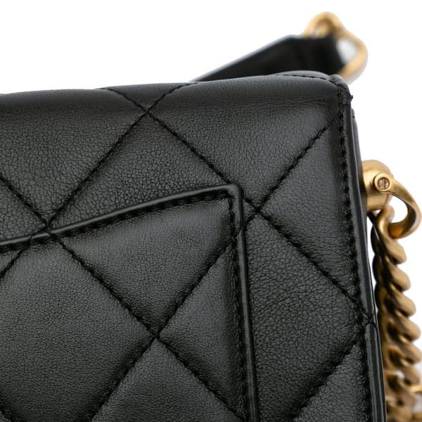 Pre-owned Chanel CC Quilted Calfskin Round Moon Messenger Flap Black