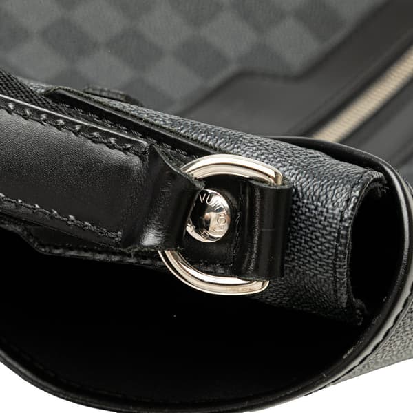 Pre-owned Louis Vuitton Damier Graphite Daniel MM Black
