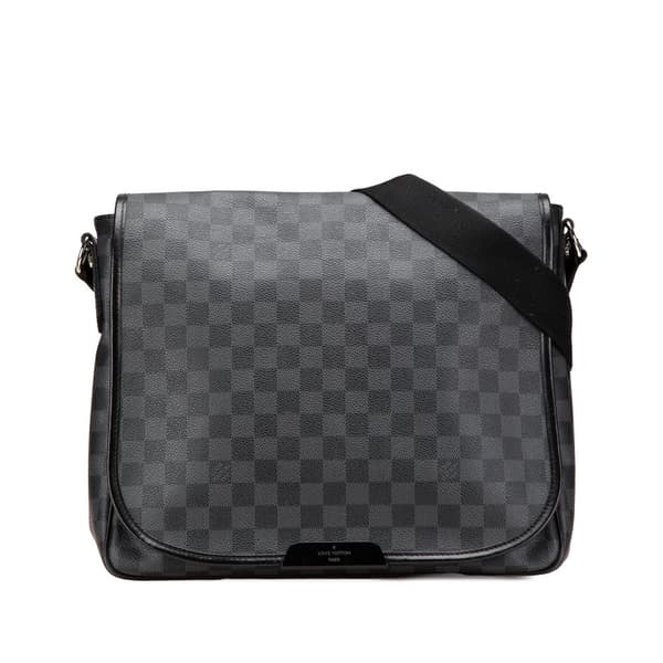 Pre-owned Louis Vuitton Damier Graphite Daniel MM Black