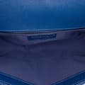 Miniatyrbillede 4 af 10: Pre-owned Chanel Old Medium Quilted Caviar Boy Flap Blue