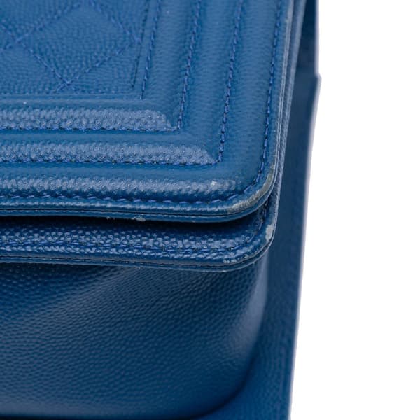 Pre-owned Chanel Old Medium Quilted Caviar Boy Flap Blue