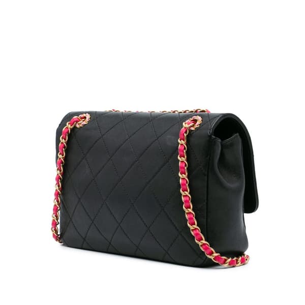 Pre-owned Chanel Quilted Calfskin CC Chain Logo Crossbody Black