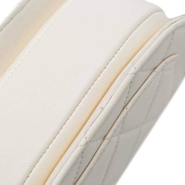 Pre-owned Chanel CC Quilted Lambskin Round Moon Messenger Flap White