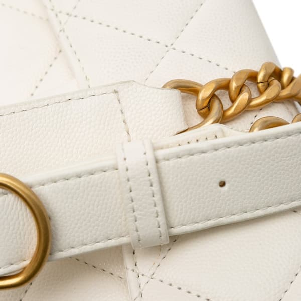 Pre-owned Chanel CC Quilted Lambskin Round Moon Messenger Flap White