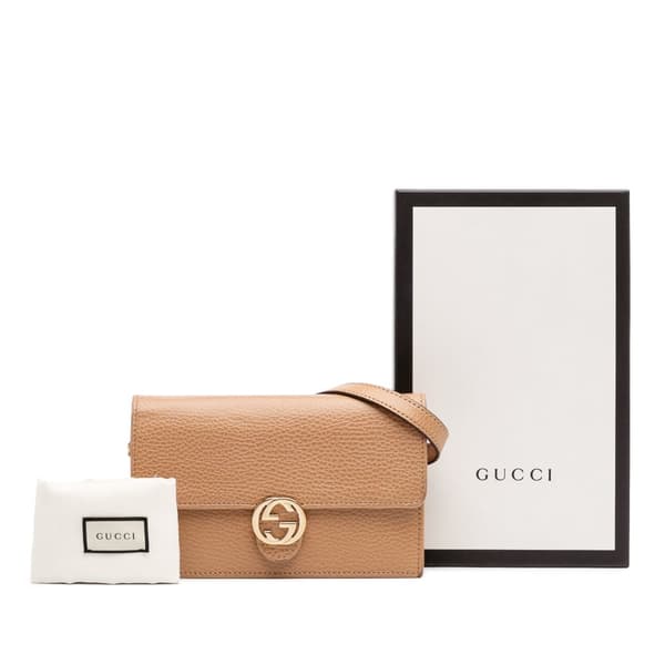Pre-owned Gucci Interlocking G Dollar Calfskin Wallet on Chain Brown