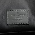 Miniatyrbilde 5 av 10: Pre-owned Louis Vuitton Damier Infini Discovery Messenger MM Black