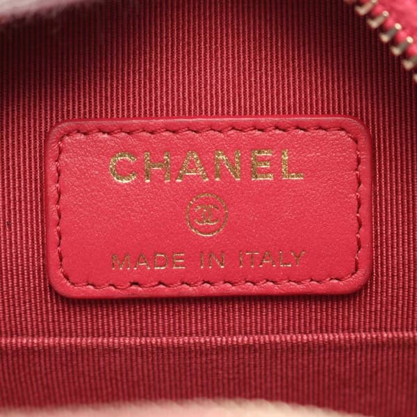 Pre-owned Chanel Quilted Caviar Round Clutch With Chain Red