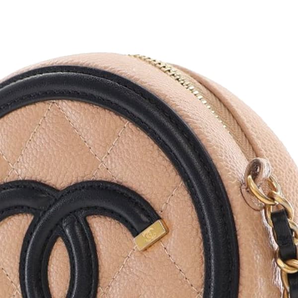 Pre-owned Chanel Caviar CC Filigree Round Crossbody Brown