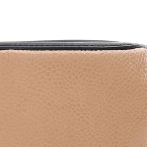 Pre-owned Chanel Caviar CC Filigree Round Crossbody Brown