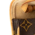 Pikkukuva 9 / 10: Pre-owned Louis Vuitton Monogram Pochette Twin PM Brown