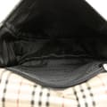 Miniatyrbilde 4 av 10: Pre-owned Burberry Nylon Crossbody Black
