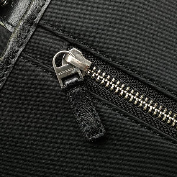 Pre-owned Burberry Nylon Crossbody Black