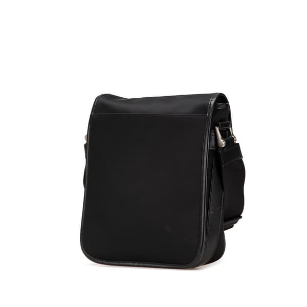 Pre-owned Burberry Nylon Crossbody Black