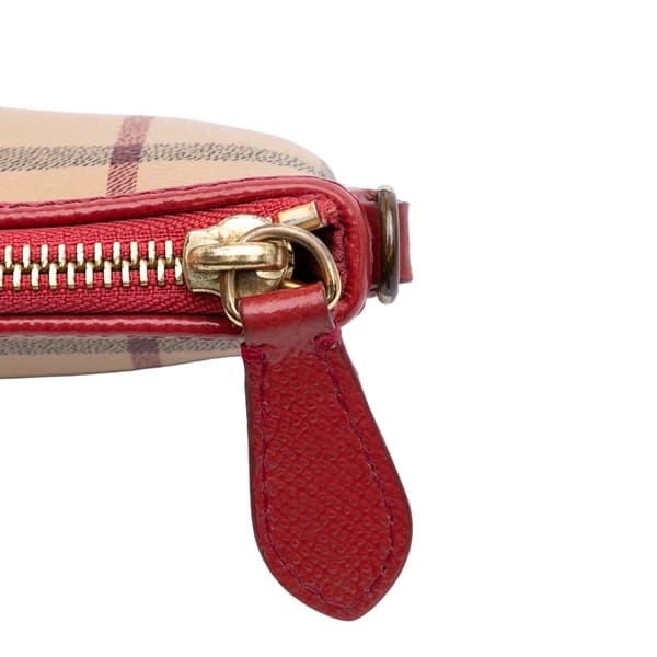 Pre-owned Burberry Haymarket Check Coated Canvas Peyton Crossbody Brown