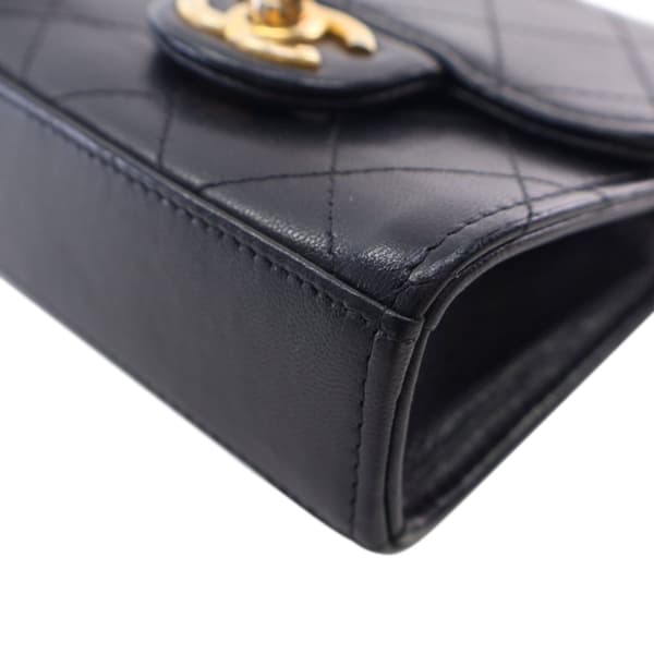 Pre-owned Chanel Mini Goatskin Chic Pearls Clutch On Chain Black