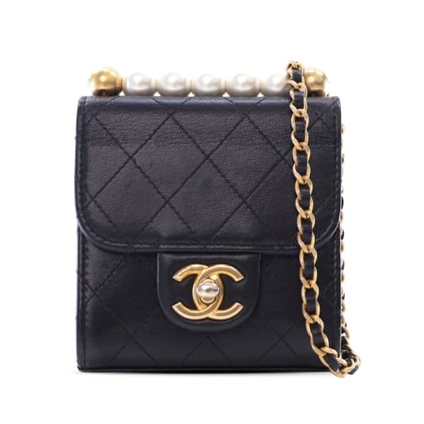 Pre-owned Chanel Mini Goatskin Chic Pearls Clutch On Chain Black