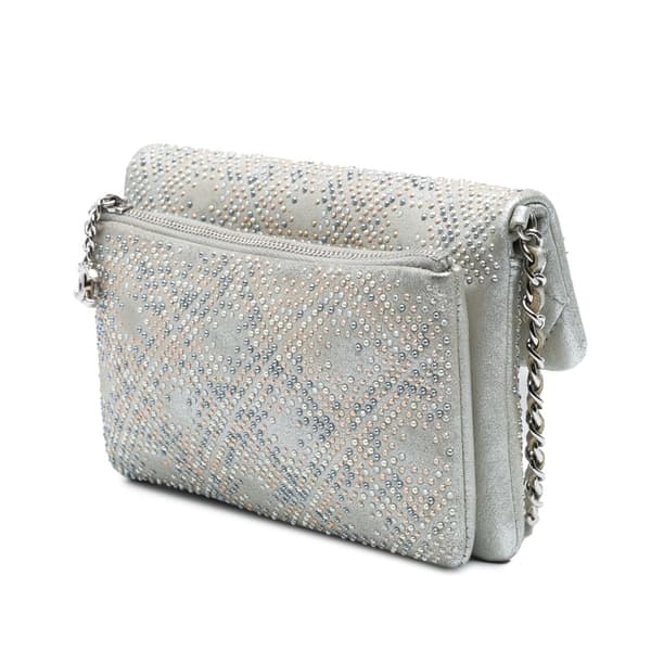 Pre-owned Chanel CC Iridescent and Studded Calfskin Flap Clutch on Chain Silver