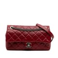 Miniatyrbild 1 av 10: Pre-owned Chanel Medium Glazed Calfskin Duo Color Flap Red