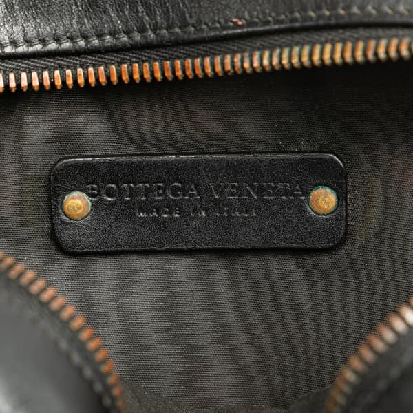 Pre-owned Bottega Veneta Nappa Intrecciato Front Pocket Crossbody Black
