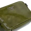 Miniatyrbild 8 av 10: Pre-owned Prada Mini Spazzolato Camera Bag Green