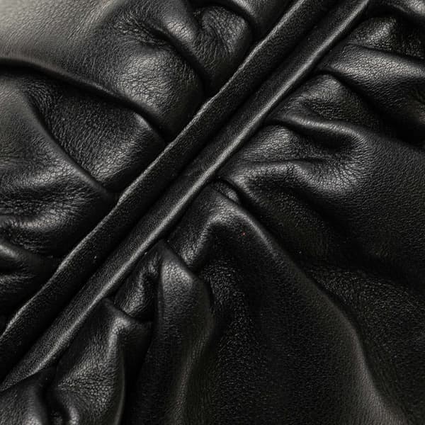 Pre-owned Bottega Veneta Lambskin The Mini Pouch Black