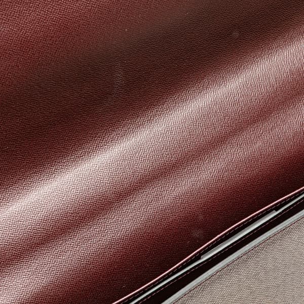 Pre-owned Louis Vuitton Taiga Moskova Briefcase Red