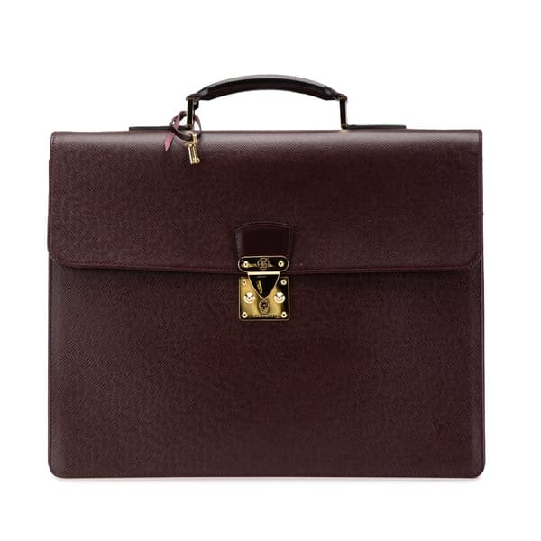 Pre-owned Louis Vuitton Taiga Moskova Briefcase Red