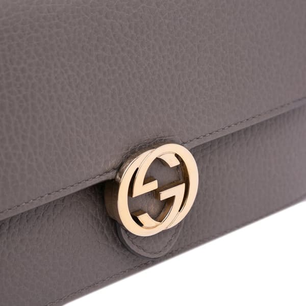 Pre-owned Gucci Leather Interlocking G Dollar Wallet on Chain Gray