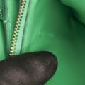 Miniatyrbilde 5 av 7: Pre-owned Celine Medium Calfskin Classic Box Green