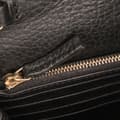 Miniatyrbild 8 av 9: Pre-owned Gucci Leather Interlocking G Dollar Wallet on Chain Black