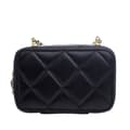 Miniatyrbilde 3 av 10: Pre-owned Chanel Extra Mini CC Quilted Golden Plate Vanity Crossbody Black