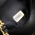 Miniatyrbild 7 av 10: Pre-owned Chanel CC Stitched Lambskin Flap Black