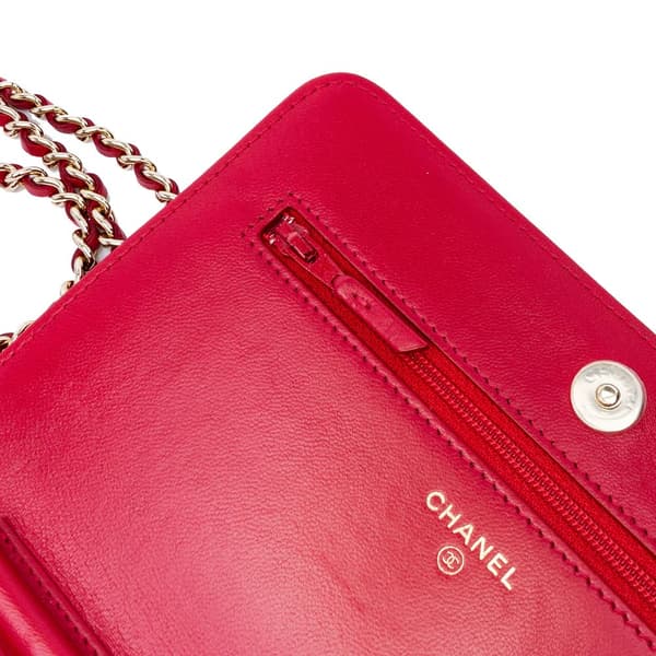 Pre-owned Chanel Quilted Lambskin All About Chanel Wallet On Chain Red