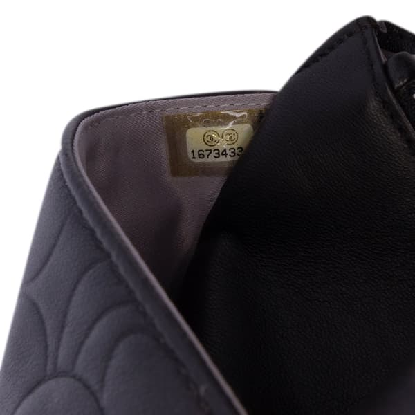 Pre-owned Chanel Lambskin Camellia Embossed Wallet On Chain Black