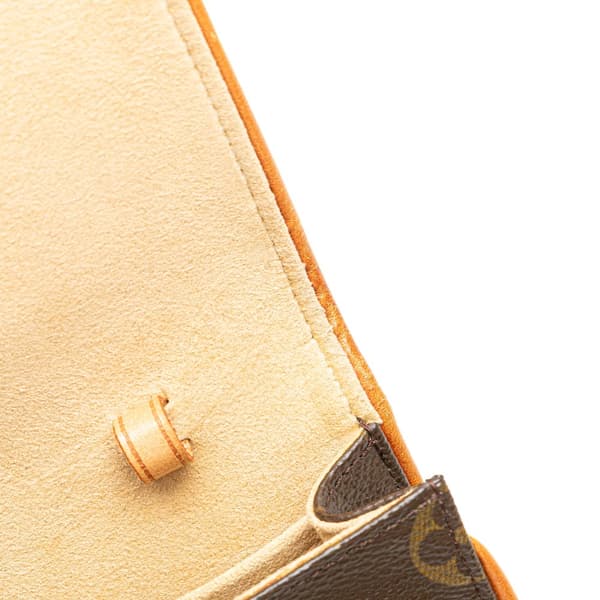 Pre-owned Louis Vuitton Monogram Pochette Twin GM Brown