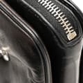 Miniatyrbild 10 av 10: Pre-owned Chanel CC Quilted Lambskin Clams Wallet on Chain Black