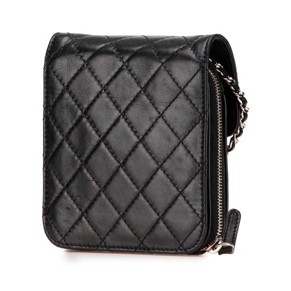 Pre-owned Chanel CC Quilted Lambskin Clams Wallet on Chain Black