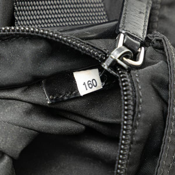 Pre-owned Prada Tessuto Zip Top Crossbody Black