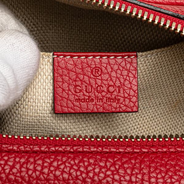 Pre-owned Gucci Leather Soho Disco Crossbody Red