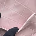 Pikkukuva 10 / 10: Pre-owned Chanel Small Quilted Calfskin About Pearls Hobo Pink