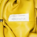 Pikkukuva 7 / 10: Pre-owned Bottega Veneta Boucle Raffia The Mini Pouch Yellow