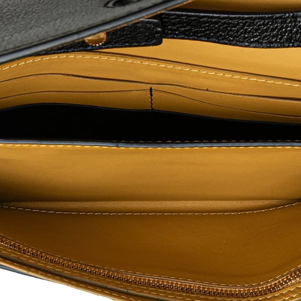 Pre-owned Burberry Leather Hayes D Ring Crossbody Black