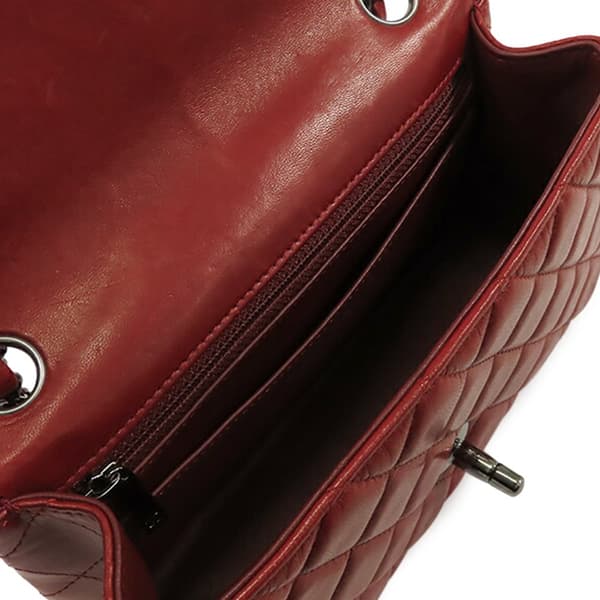 Pre-owned Chanel Mini Rectangular Classic Lambskin Single Flap Red